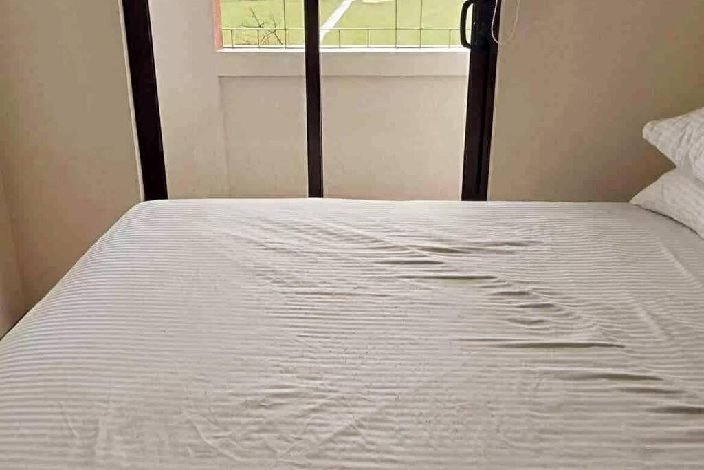 Dreamy 2Br Condo, With A Golf Course View Cebu Exteriér fotografie